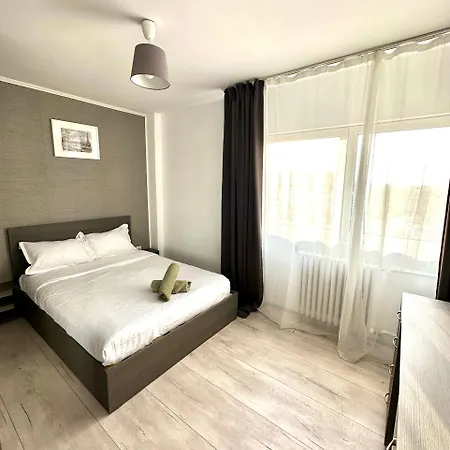 Central Tower Apartment Bucharest